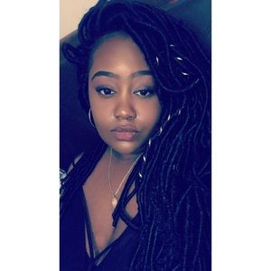 Meet your Posher, Jada